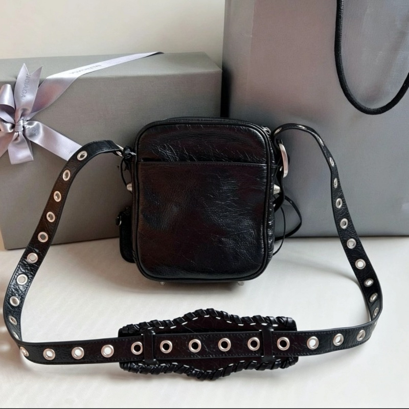 2026 Neue Street-Style Motorra – Leatherwork Rivets Bewertung und Preis